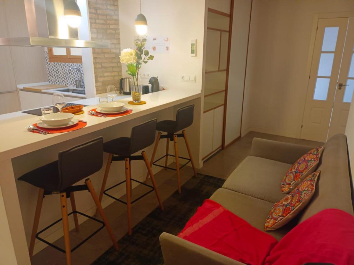 Private Rooms In Gothic Barcelona Exterior foto